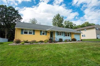 22 Cheriton Dr, Whitesboro, NY 13492