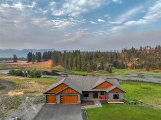 29 Bearpaw Loop, Bigfork, MT 59911