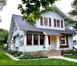 605 Park St, Jackson, MN 56143