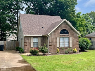 1606 Golf Course Dr, Jonesboro, AR 72404