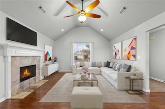 6003 S 36th St, Rogers, AR 72758