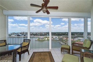 410 Flagship Dr Unit 1105, Naples, FL 34108