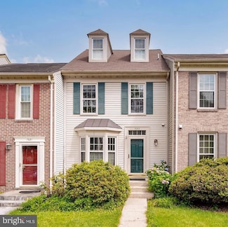 7683 Northern Oaks Ct, Springfield, VA 22153