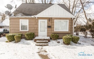 831 Carver Blvd, Toledo, OH 43607