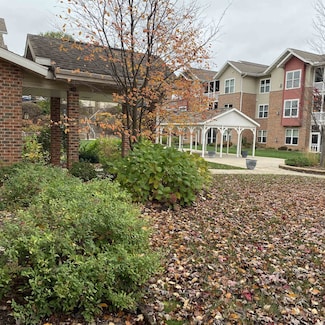 100 Femrite Dr Unit 102, Monona, WI 53716