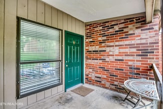 410 Berlin Dr, Knoxville, TN 37923