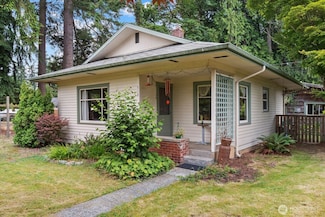 518 Hillcrest Dr, Arlington, WA 98223