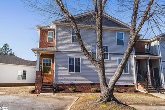79 Huntress Dr, Greer, SC 29651