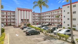 4270 NW 40th St Unit 205, Lauderdale Lakes, FL 33319
