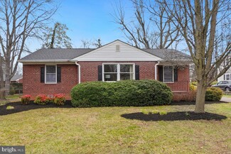 9013 West St, Manassas, VA 20110