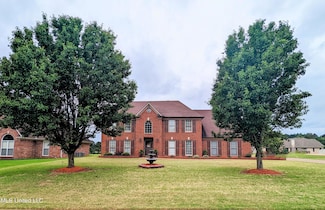 4253 Lakecrest Cove, Olive Branch, MS 38654