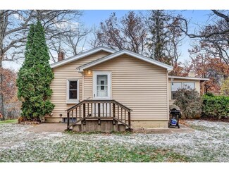 106 Chatham, Willernie, MN 55090