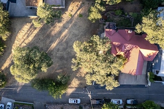 90 Dennis St, Sutter Creek, CA 95685