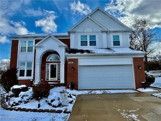 9795 Burton Dr, Twinsburg, OH 44087