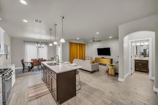 323 N 2020 W, Hurricane, UT 84737