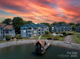 1018 Southwest Dr Unit 18, Davidson, NC 28036