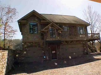 3121 Fontana Lake Dr, Bryson City, NC 28713