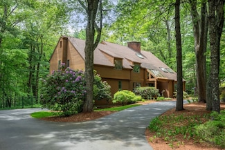 56 Carter Dr, Framingham, MA 01701