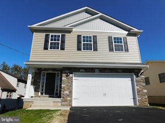 143 Ackerman St, Hellertown, PA 18055