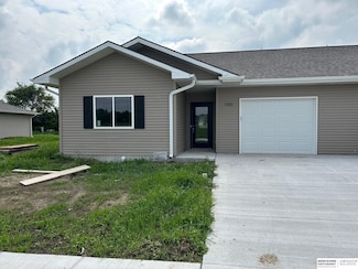 1701 Northland Dr, David City, NE 68632