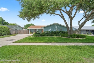 609 Tallwood Cir, Melbourne, FL 32904