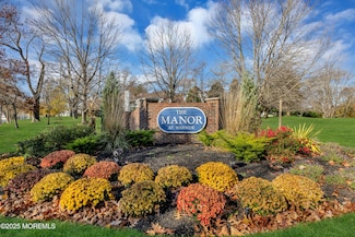 45 Rawson Cir Unit 1402, Ocean, NJ 07712