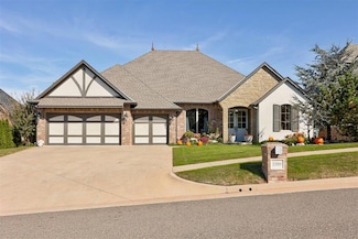 3209 Garden Hill Dr, Edmond, OK 73034