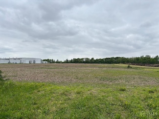 ac Cuba Rd, Wilmington, OH 45177