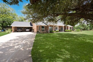1619 Fm 3013 Rd, Sealy, TX 77474