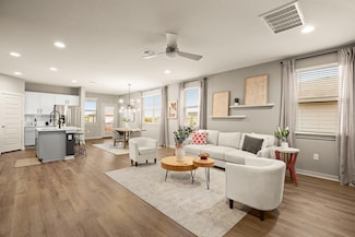 7800 Linnie Ln, Austin, TX 78724