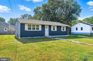 86 Delaware Dr, Pennsville, NJ 08070