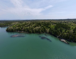 15 Collins Cove Rd, MacHiasport, ME 04655