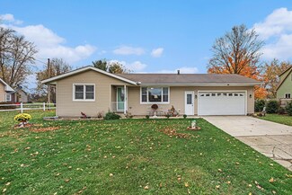 6543 Deans Hill Rd, Berrien Center, MI 49102