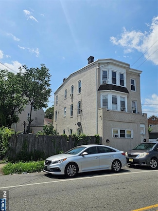 310-312 Vreeland Ave, Paterson, NJ 07513