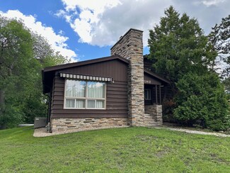 1 MacLynn Rd, Excelsior, MN 55331