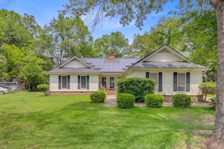 4 Garth Dr, Charleston, SC 29414
