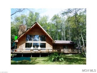 579 Lakeview Rd, Davis, WV 26260