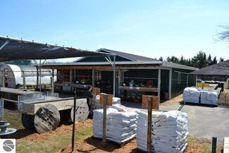 18345 Honor Hwy, Interlochen, MI 49643