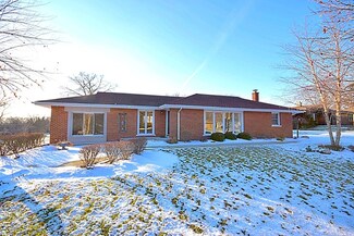 6N268 Linden Ave, Medinah, IL 60157