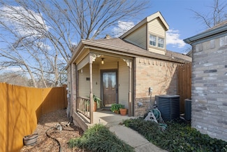 3107 Royal Ln, Dallas, TX 75229