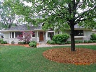12223 S 69th Ave, Palos Heights, IL 60463