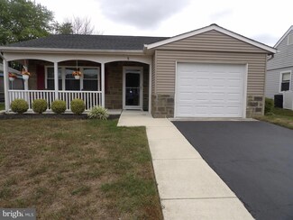 5 Devonshire Way, Southampton, NJ 08088