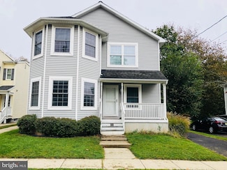 231 S Main St, Pennington, NJ 08534