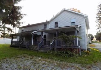 215 N Market St, New Wilmington, PA 16142