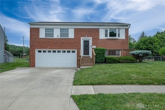 321 Ellenwood Dr, Dayton, OH 45449