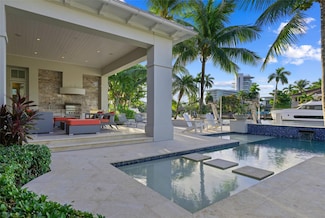 2530 Lucille Dr, Fort Lauderdale, FL 33316