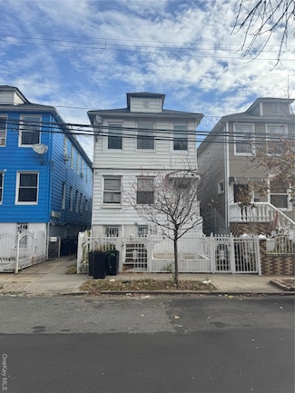 4216 Edson Ave, Bronx, NY 10466