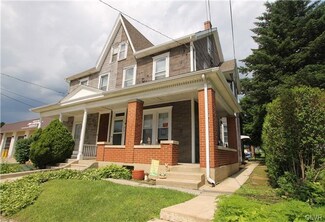 215 Washington St, Walnutport, PA 18088