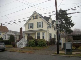 51 Verona St, Lynn, MA 01904
