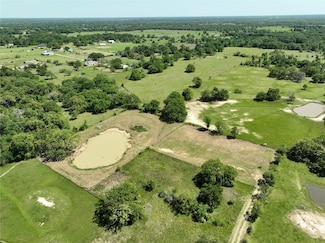 44895 Austin Branch Rd, Hempstead, TX 77445